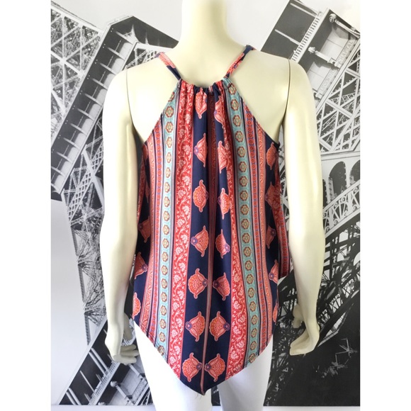 FIRST LOVE Print Tank Top - Picture 2 of 4